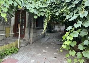 Vanzare teren 342 mp + casa demolabila renovabila | Unirii - Matei Basarab - Alba Iulia | - imagine 2