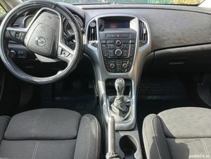 Opel Astra J, 1.4 T 140 CP - imagine 3