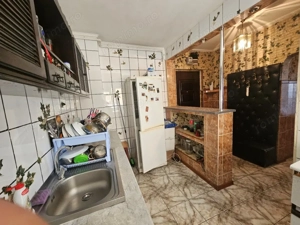 Vanzare Apartament 3 camere, Brancoveanu intersectie cu Nitu Vasile - imagine 2