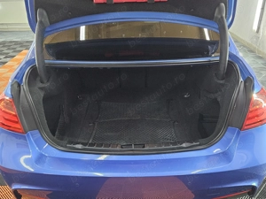 BMW Seria 3 320d Sport Line - imagine 9