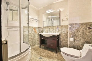 Apartament mobilat Central cu parcare - imagine 6