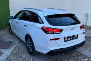 Hyundai i30 1.6 crdi euro6 - imagine 3