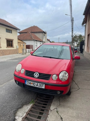 Vând Volkswagen Polo, an fabricație 2002, motor de 1.4, 2 uși.
