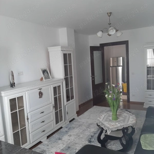 Vand apartament cu 2 camere 54 mp recent renovat zona centrala Roman - imagine 6