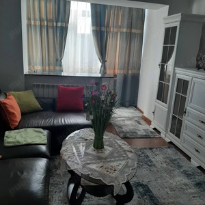 Vand apartament cu 2 camere 54 mp recent renovat zona centrala Roman