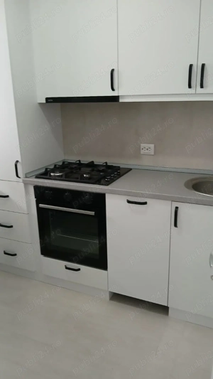 Garsoniera la 5 minute de statia de metrou Nicolaie Teclu etaj 7 - imagine 5