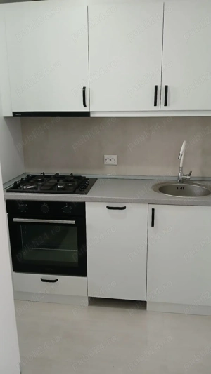 Garsoniera la 5 minute de statia de metrou Nicolaie Teclu etaj 7 - imagine 3