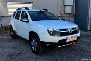 Dacia Duster 1.5 dCi 110CP 4x2 2013 08 - imagine 3 Dacia Duster 1.5 dCi 110CP 4x2 2013 08 - imagine 3