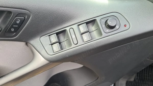 Volkswagen Tiguan 2.0 TDI DPF 4Motion Sport & Style - imagine 10