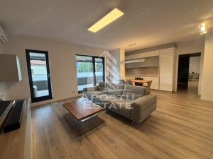 Apartament cu 3 camere,2 bai la Isho, balcon mare 20 mp, etajul intai