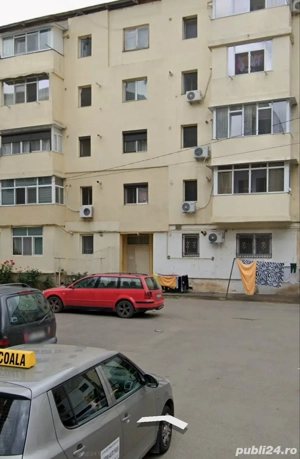 Vand apartament cu doua camere