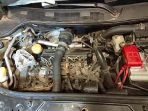 Megane Sedan 2 Confort Expresion 1,5 dCi 80 cp. 35 714 km. rulati  - imagine 5 Megane Sedan 2 Confort Expresion 1,5 dCi 80 cp. 35 714 km. rulati  - imagine 5