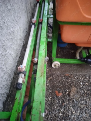 Masina de erbicidat de 400 litri
