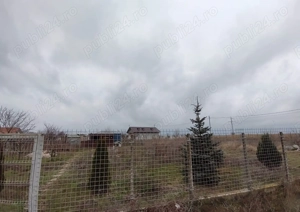 Vand Teren Intravilan Drept la 10 minute de mare Olimp Costinesti cu toate utilitatile