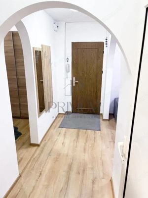 LIPOVEI - BLOC IZOLAT - PARTER INALT - 3 CAMERE - CENTRALA PROPRIE - CLIMA - DECOMANDAT - imagine 8