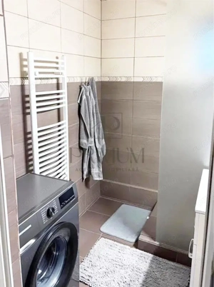 LIPOVEI - BLOC IZOLAT - PARTER INALT - 3 CAMERE - CENTRALA PROPRIE - CLIMA - DECOMANDAT - imagine 7