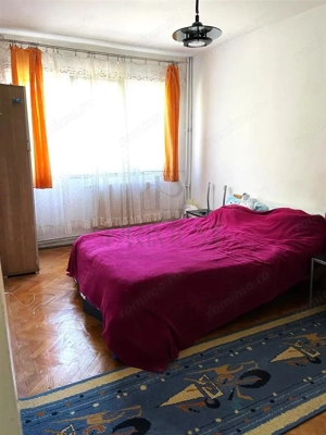 FAVORIT - ETAJ 2 - DECOMANDAT - 4 CAMERE - 2 BAI - CENTRALA PROPRIE - CLIMA