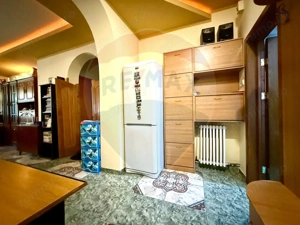 Casă / Vilă cu 5 camere de vânzare pe Bulevardul Ferdinand Constanta - imagine 15