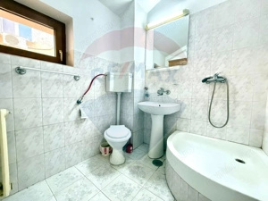 Casă / Vilă cu 5 camere de vânzare pe Bulevardul Ferdinand Constanta - imagine 16