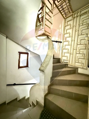 Casă / Vilă cu 5 camere de vânzare pe Bulevardul Ferdinand Constanta - imagine 9