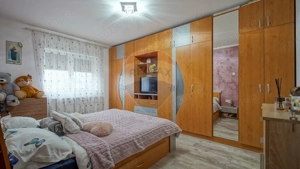 Apartament cu 3 camere de vânzare, Florilor Râșnov, Comision 0% - imagine 14