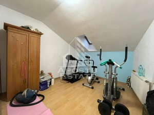 Casa individuala, 6 camere, 3 bai, garaj,acces auto, teren de 411 - imagine 12