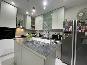 Casa individuala, 6 camere, 3 bai, garaj,acces auto, teren de 411 - imagine 7