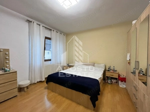 Casa individuala, 6 camere, 3 bai, garaj,acces auto, teren de 411 - imagine 8