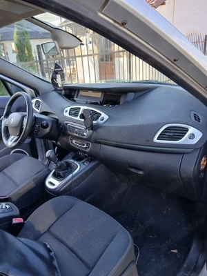 Renault Scenic 3 - imagine 10