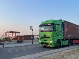 Vand cap tractor Mercedes Actors  - imagine 2