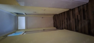 Vând apartament 3 camere mobilat utilat complet în Curtea de Argeș - imagine 3