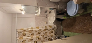 Vând apartament 3 camere mobilat utilat complet în Curtea de Argeș - imagine 7