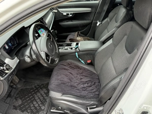 Volvo V90 Plugin hybrid 303 C.P motor termic + 98 c.p. motor electric - imagine 2