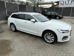 Volvo V90 Plugin hybrid 303 C.P motor termic + 98 c.p. motor electric - imagine 5