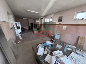 Nou! Sp. comercial P+M, S=236 mp. teren 795 mp, zona T. Vladimirescu! - imagine 11