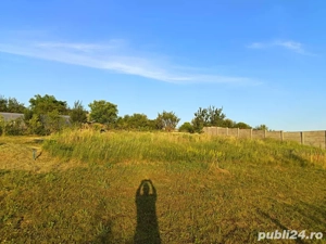 teren intravilat Buituri