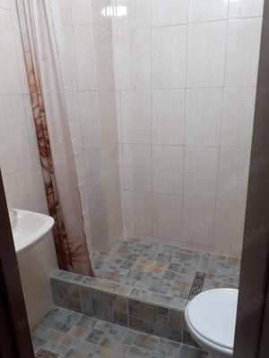 Ofer spre inchiriere apartament Resita - imagine 7 Ofer spre inchiriere apartament Resita - imagine 7