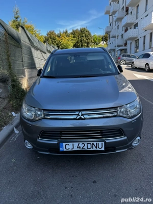 Vand   Schimb Mitsubishi Outlander mai multe poze si video in privat