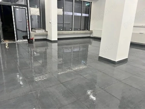 Spatiu comercial de închiriat