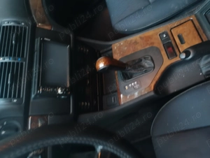 BMW 520i model seria 5 benzină 