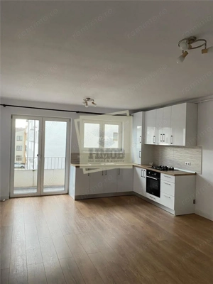 Apartament cu 3 camere 2 balcone si loc de parcare privat in Arhitectilor