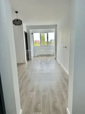 Garsonieră Titan – 1 Decembrie/Aleea Barajul Bicaz, bloc reabilitat