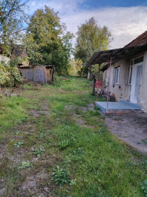 Vând casă în satul Dernișoara,jud. Bihor - imagine 5