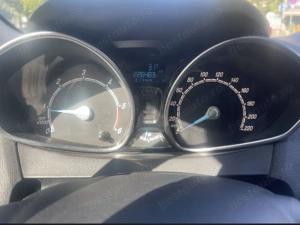 Ford fiesta - imagine 3