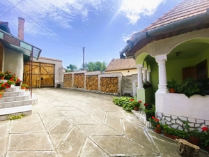 Casă Săcel 120 mp utili, teren 1100 mp si pârâu - imagine 3