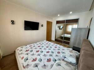 Proprietar, inchiriez ap 3 camere, zona Complex Studentesc, Sala Olimpia, et. 3, centrala termica - imagine 2