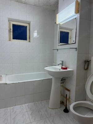 Comision 0% - de vanzare - apartament 4 camere, decomandat, etaj 1 - imagine 2