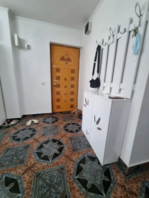 Apartament 3 camere decomandat, mobilat, zona Soseaua Oltenitei - Primarie - imagine 4 Apartament 3 camere decomandat, mobilat, zona Soseaua Oltenitei - Primarie - imagine 4