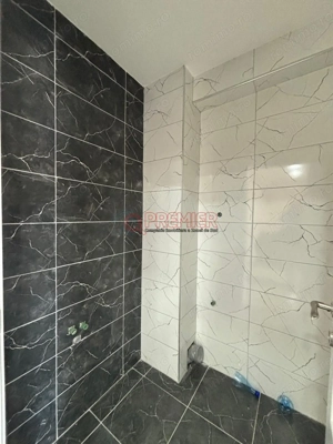 Spatiu Comercial 900 euro Vitan-Barzesti - Vitrina - imagine 4