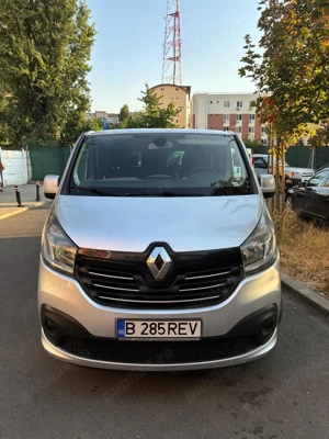 Vand Renault Trafic 9 locuri 165CP 2016 varianta lunga (L2) preț 13700 euro
